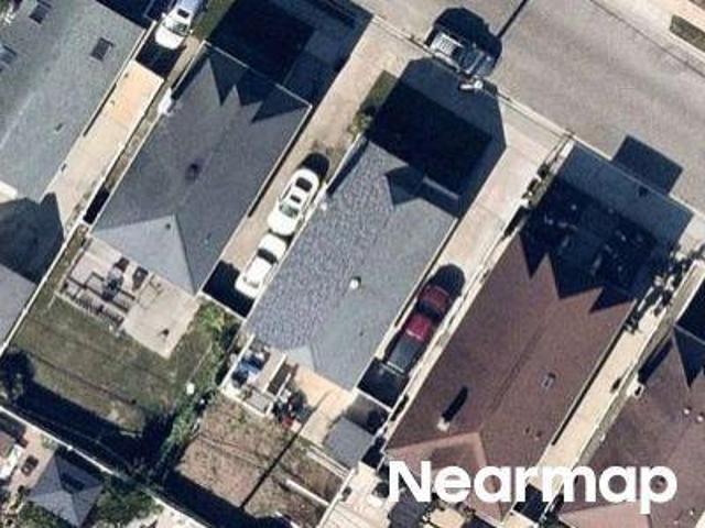Traymore Blvd