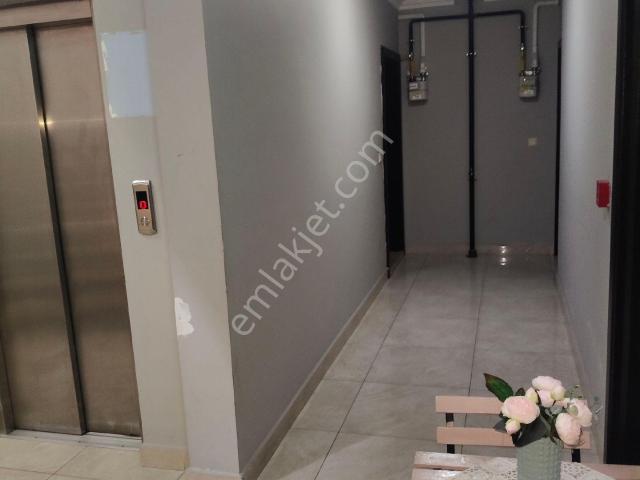 Trabzon Meydana 2 Dakika Gazipaşa Yokuşunda Kiralık Temiz Bir Artı Bir