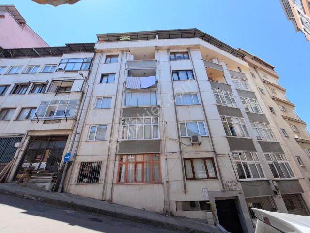 Trabzon Meydan'a 30 Metre Uzaklıkta Satılık 6+1 Dubleks Daire