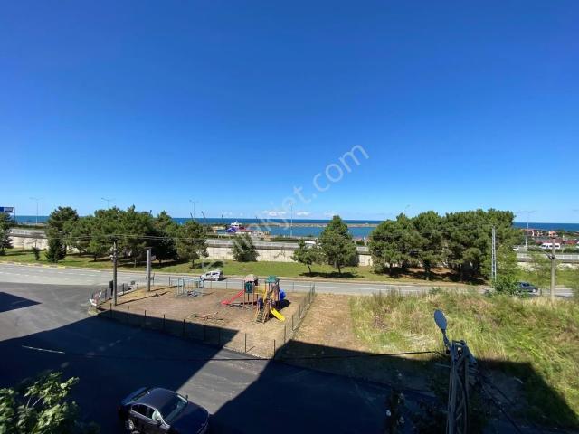 Trabzon Of'ta Kiralık Eşyalı 3+1 Deniz Manzaralı Daire