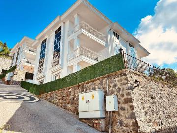 Trabzon Ortahisar Kireçhanede Satılık Villa