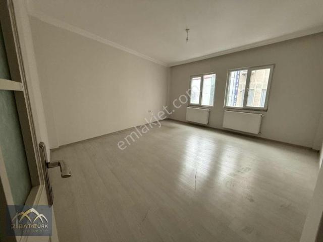 Trabzon Ortahisar Meydan Da 3+1 165 M2 Kiralık Temiz Daire