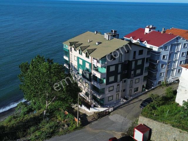Trabzon Akçaabat'ta Satılık Eşyalı Yalı Dairesi