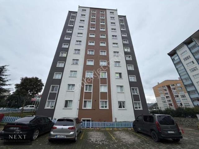 Trabzon Bahçeçik Sitesinde 3+1 İçi Yapılmış Satılık Daire.