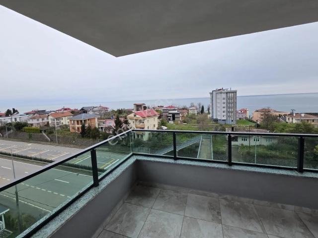 Trabzon Beşikdüzü Adacıkta Deniz Manzaralı 3+1 Satılık Daire