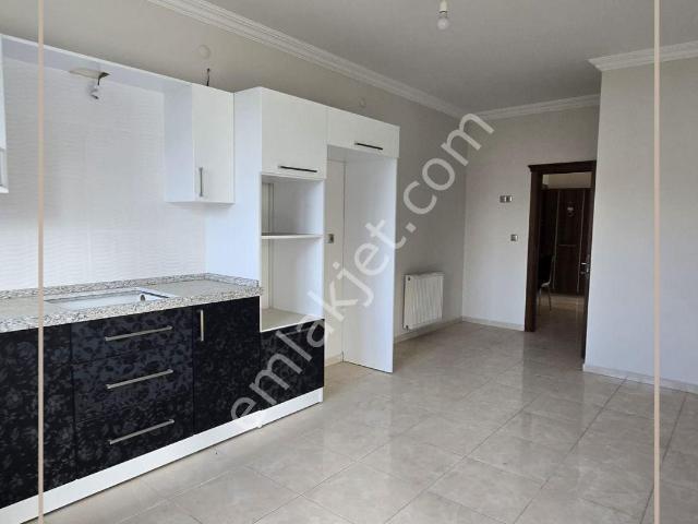 Trabzon Era Gaymenkul Safir Sitesinde Satılık 3+1 Daire