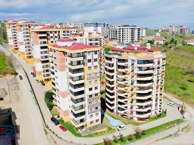 TRABZON GAYRİMENKUL'DEN YALINCAK'TA SATILIK 3+1 FIRSAT DAİRE