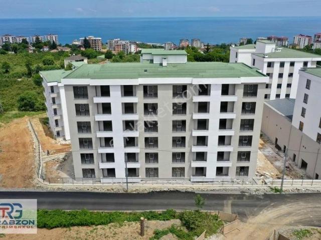 Trabzon Gayrimenkul'den Yalıncak Bölgesinde Satılık 1+1 Daire