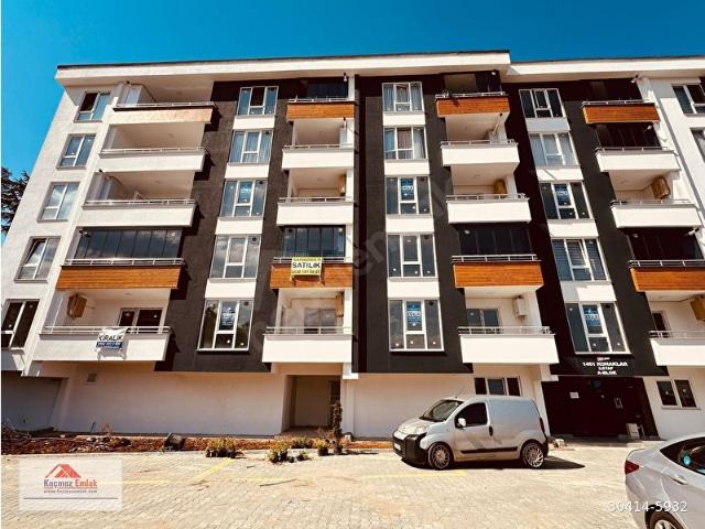 TRABZON HAVVALANI KANUNİ MAH. DE SİTE İÇİ KİRALIK 2+1 DAİRE