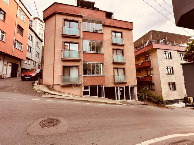 Trabzon Karşıyaka Da Satılık Ayrı Girişli Dubleks Daire