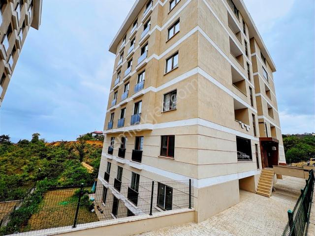 Trabzon Pelitli Palmiye Evleri 3+1 Deniz Ve Doğa Manzaralı