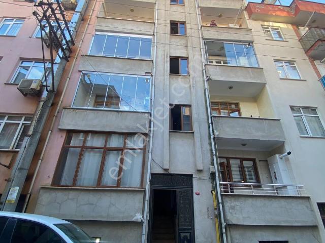 Trabzon Pelitli'de Kiralık 1+1 Çatı Katı Daire