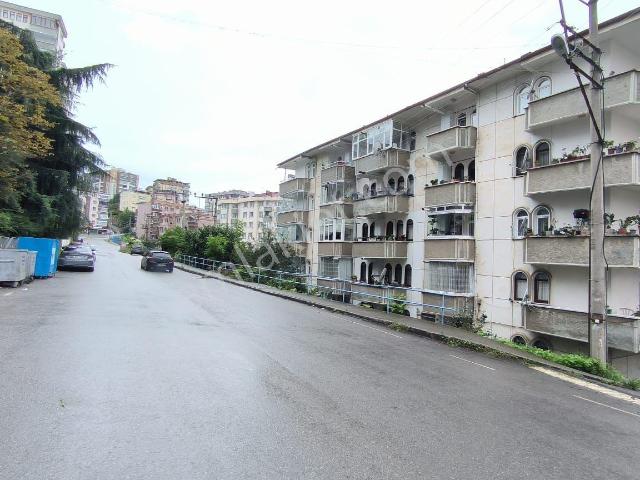 Trabzon Soğuksu Da Tanjanta Yakın Satılık 4+1 Daire