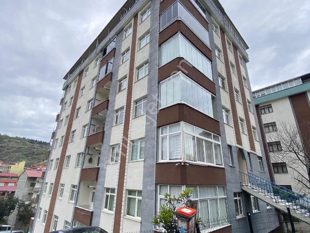 Trabzon Çukurçayır'da Satılık 2+1 Daire