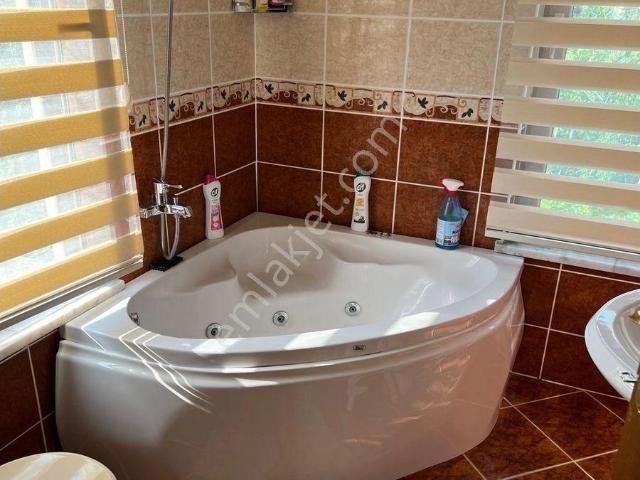 Trabzon Yıldızlı’da 4+2 Kiralık Eşyalı Villa