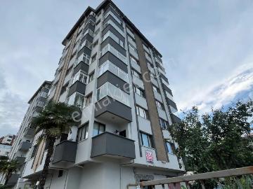 Trabzon Yıldızlı'da Satılık Daire