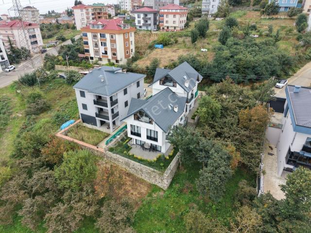 Trabzon Yeşilköy Tek Villa Fiyatına 2 Villa Satılık Fırsat