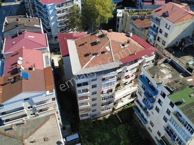 Trabzon Yeşiltepe'de Satılık 3+1 Daire
