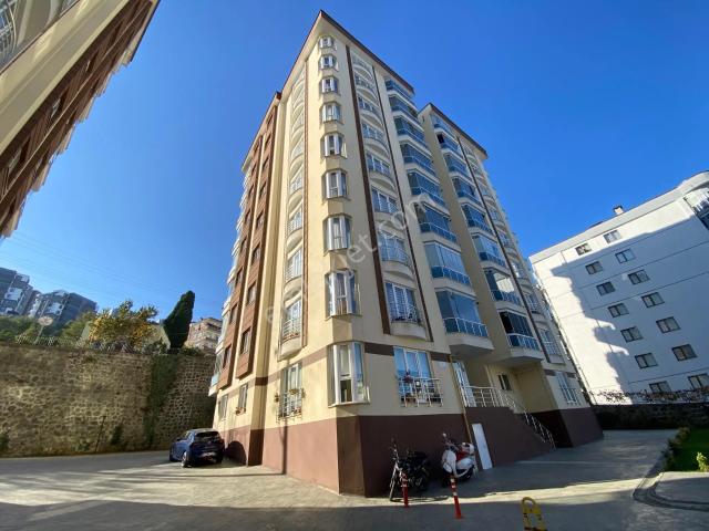 Trabzon 1 Nolu Beşirli Site İçinde Satılık 4+1 Daire