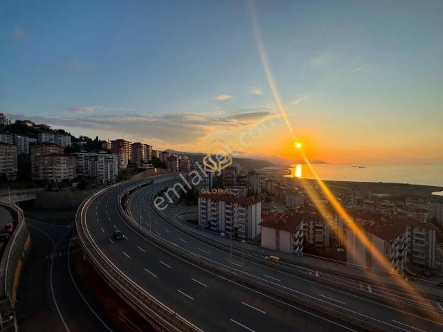 Trabzon 2 Nolu Beşirli'de Deniz Manzaralı 3+1 Satılık Daire