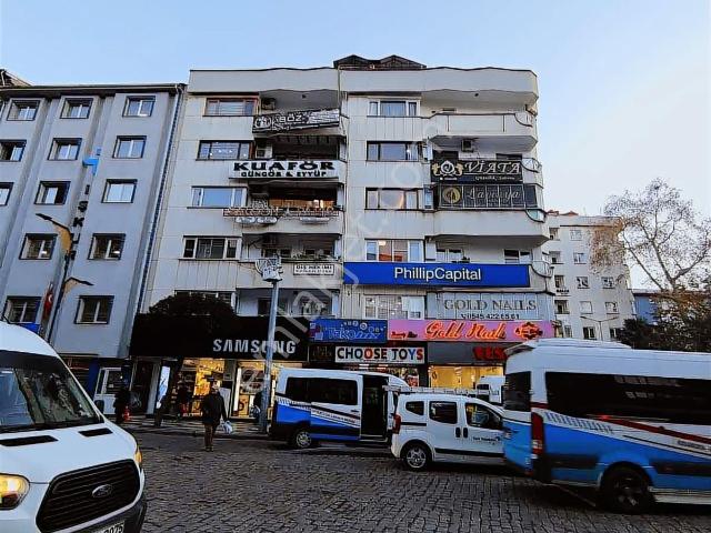 Trabzon'un Kalbi Maraş Caddesi Satılık 3+1 Ofis Daire