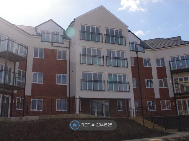 Traction Lane, Bedford MK42, 2 bed flat to rent, £1,225 pcm | PrimeLocation