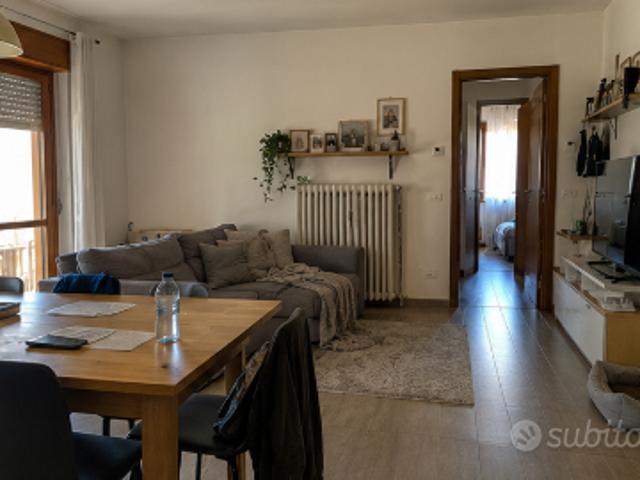 TRADATE – BILOCALE CON GIARDINO E POSTO AUTO