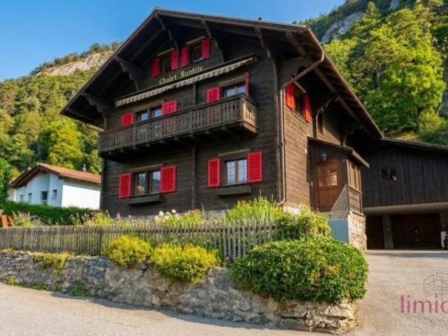 TRADITION TRIFFT AUF MODERNEN WOHNKOMFORT IHR RENOVIERTES TRAUMHAUS NUR 10MIN VOM STADTZENTRUM