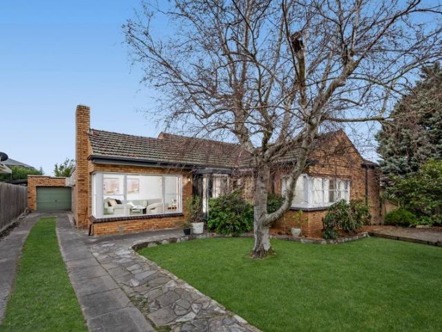 Traditional Charm Filled with North Light that Provides Modern Joy
