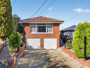 Traditional family charm in a quiet cul de sac