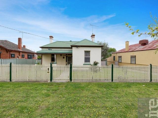 Traditional Family Home with Huge Potential on 954m²