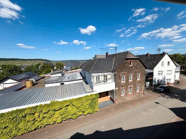 Traditionelles Winzeranwesen u zusätzliches Haus in Osann Monzel