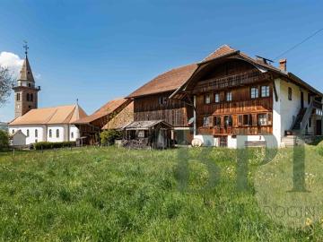 Traditionelles Bauernhaus mit Entwicklungspotenzial