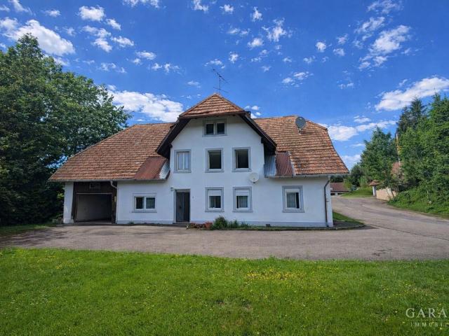 Traditionelles Einfamilienhaus mit zeitlosem Charme und attraktivem Entwicklungspotenzial!