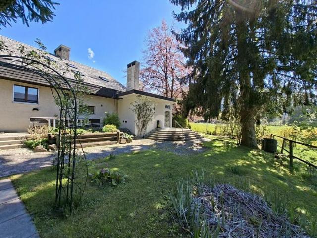 TRADITIONELLES HAUS MIT GARTEN AM LANGLAUF HOTSPOT