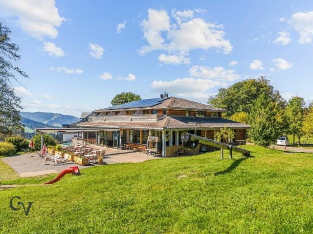 Traditionsreicher Eigenthalerhof Ausflugsrestaurant am Fusse des Pilatus zu verpachten