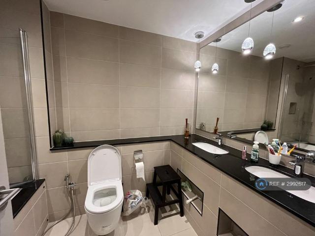 Trafalgar House, Leeds, LS1 2 bed flat to rent £1,750 pcm £404 pw