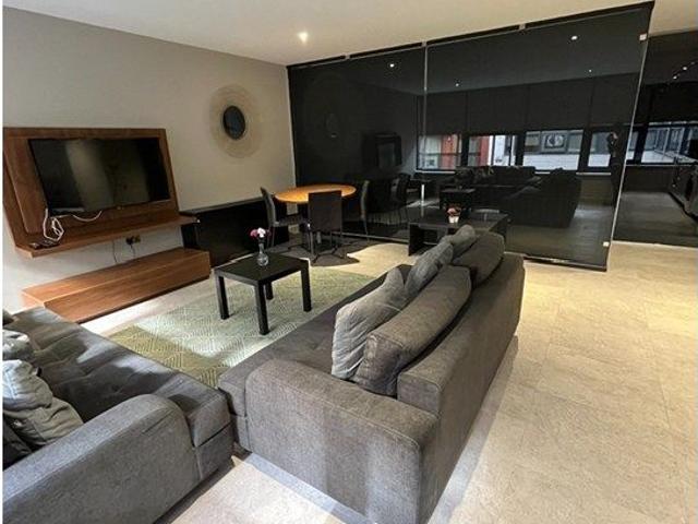 Trafalgar House, Leeds LS1, 2 bed flat to rent, £1,750 pcm | PrimeLocation