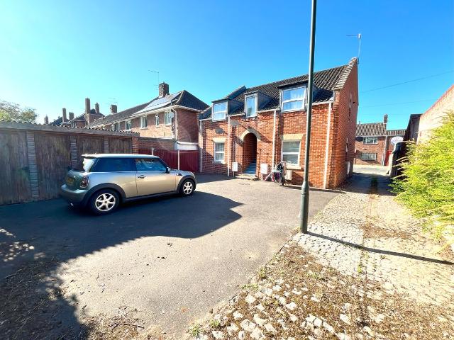 Trafalgar Street, Norwich NR1, 1 bed flat to rent, £775 pcm | PrimeLocation