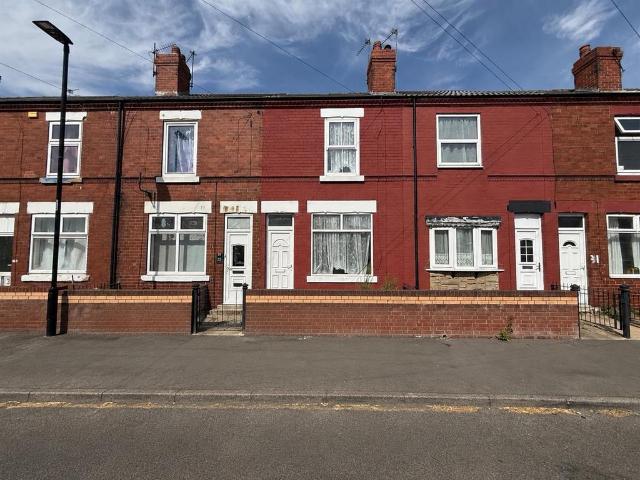 Trafalgar Street, Carcroft, Doncaster 2 bed terraced house to rent £750 pcm £173 pw