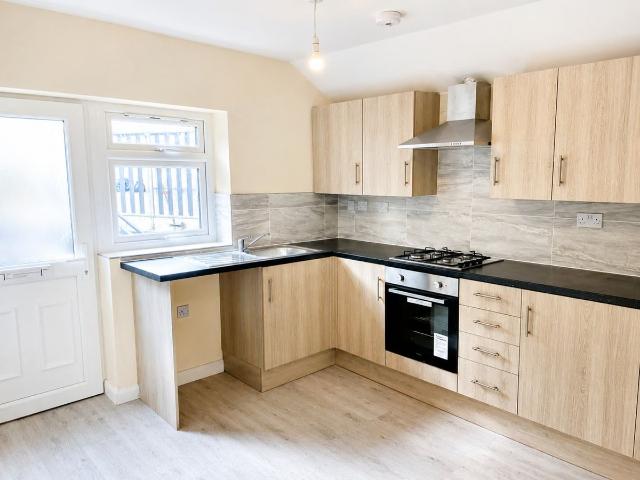 Trafalgar Place, Boston PE21, 2 bed flat to rent, £775 pcm | PrimeLocation