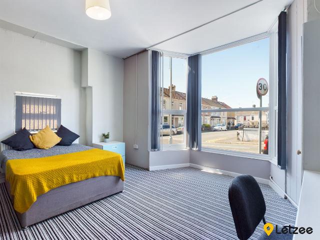 Trafalgar Place, Swansea SA2, 10 bed shared accommodation to rent, £5,000 pcm | PrimeLocation