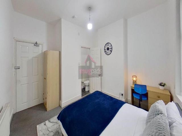 Trafalgar Road, Salford, 1 bed in a house share to rent £750 pcm £173 pw