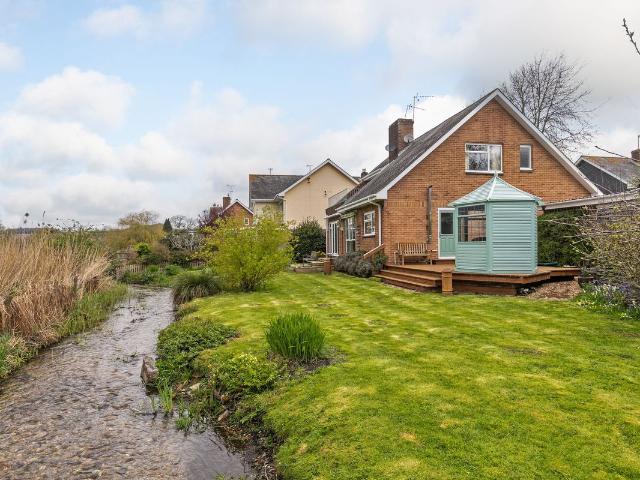 Trafalgar Way, Stockbridge SO20, 4 bed detached house to rent, £2,750 pcm | PrimeLocation