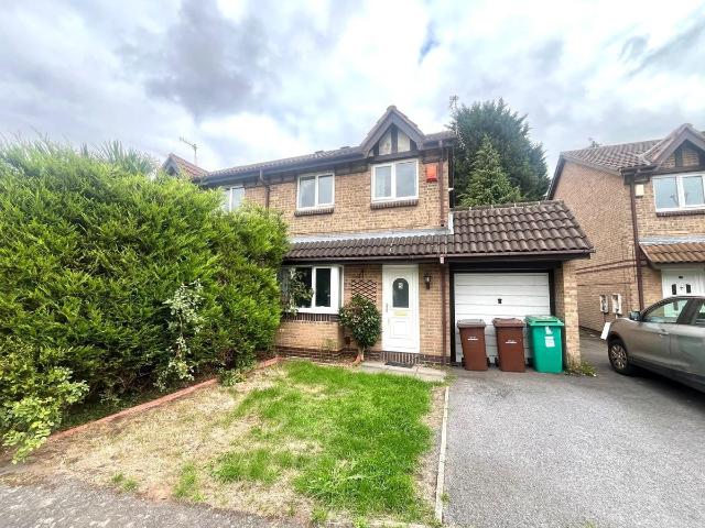Trafford Gardens, Nottingham NG8, 3 bed property to rent, £1,150 pcm | PrimeLocation