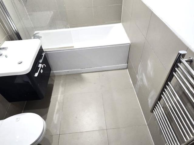 Trafford House, Cherrydown East, Basildon, Essex SS16, 1 bed flat to rent, £1,100 pcm | PrimeLocation