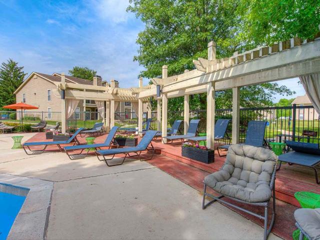 Trails at Lakeside 3 Bedroom Apartment for Rent at 3836 Arbor Green Ln, Indianapolis, IN 46220 Millersville