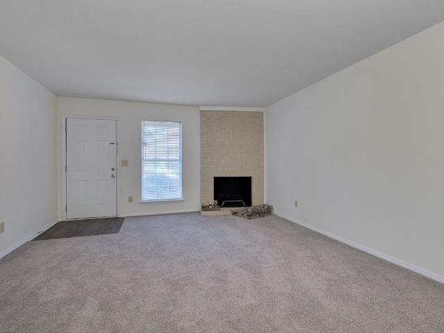 Trailwood Crossing Apartments 2 Bedroom Apartment for Rent at 3004 Dorner Cir, Raleigh, NC 27606 Southwest Raleigh