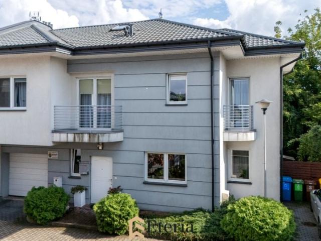 Trakt Lubelski 165 m², Warszawa