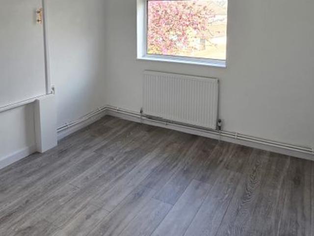 Trallwn Road, Swansea SA7, 3 bed semi detached house to rent, £950 pcm | PrimeLocation